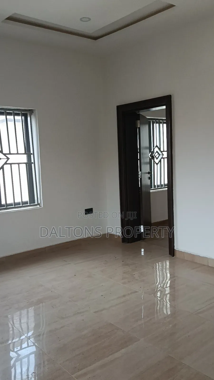 4bdrm Duplex in Duplex, Sabon Lugbe for sale