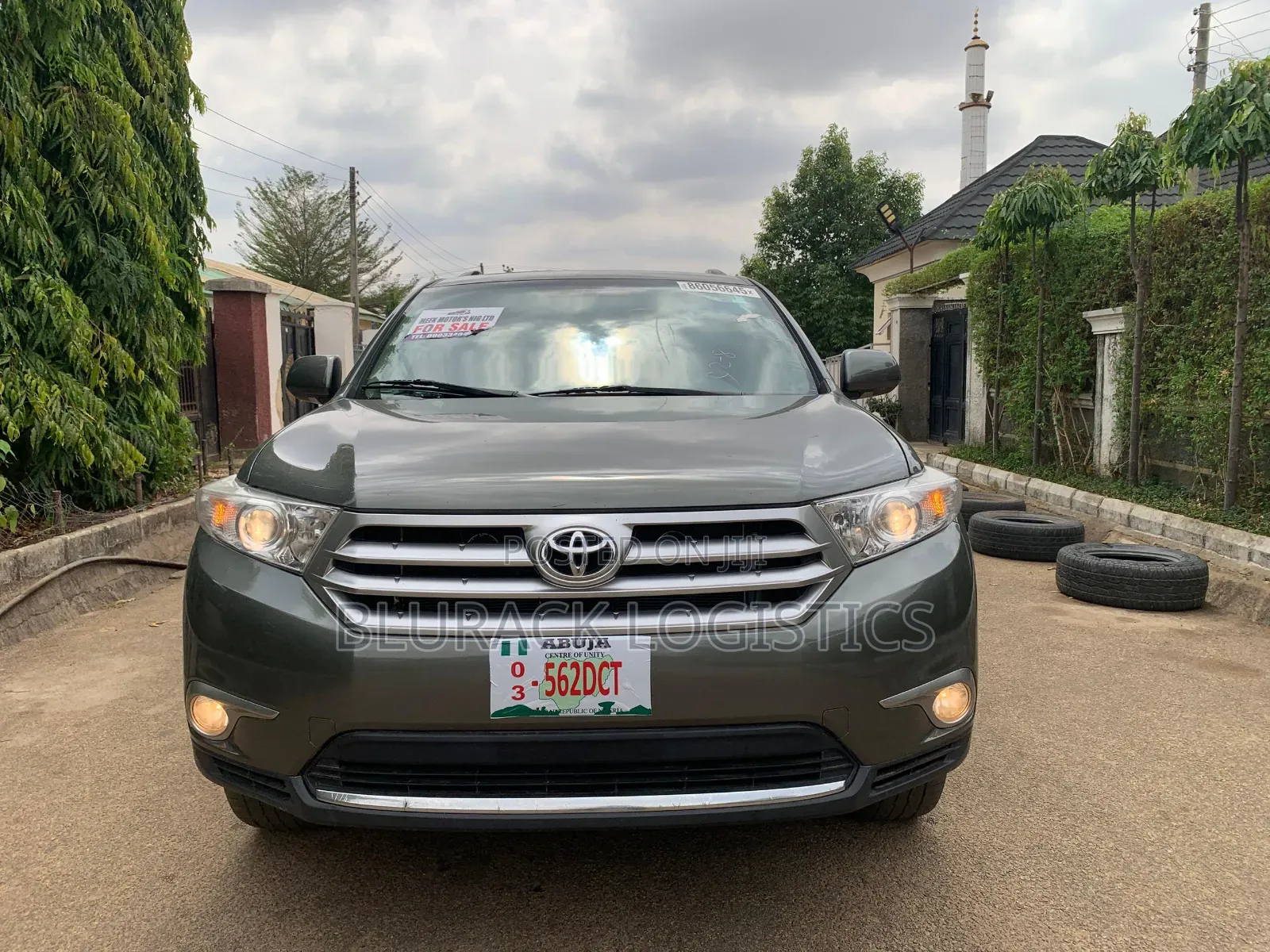 Toyota Highlander Limited 2012 Gray