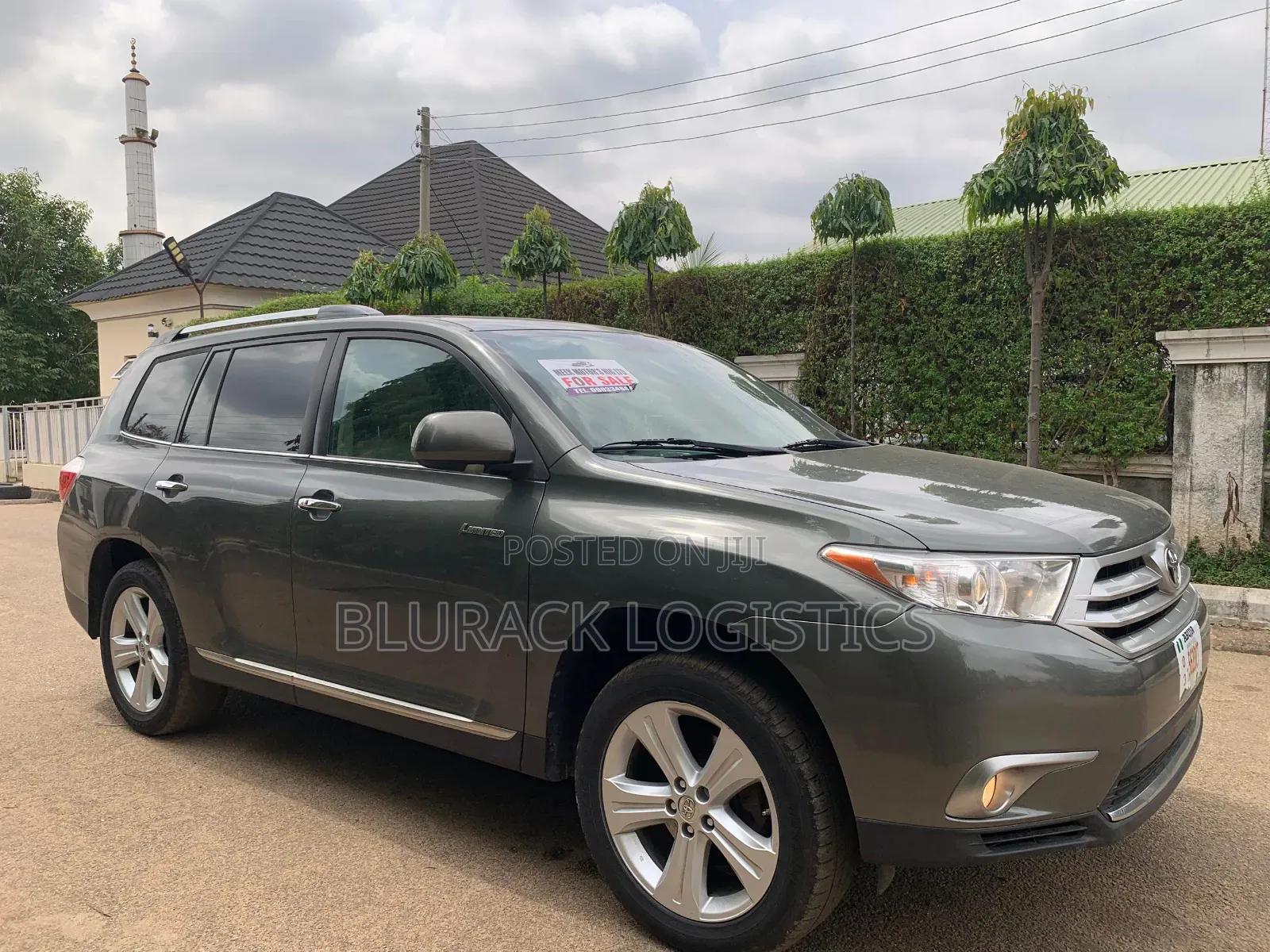 Toyota Highlander Limited 2012 Gray
