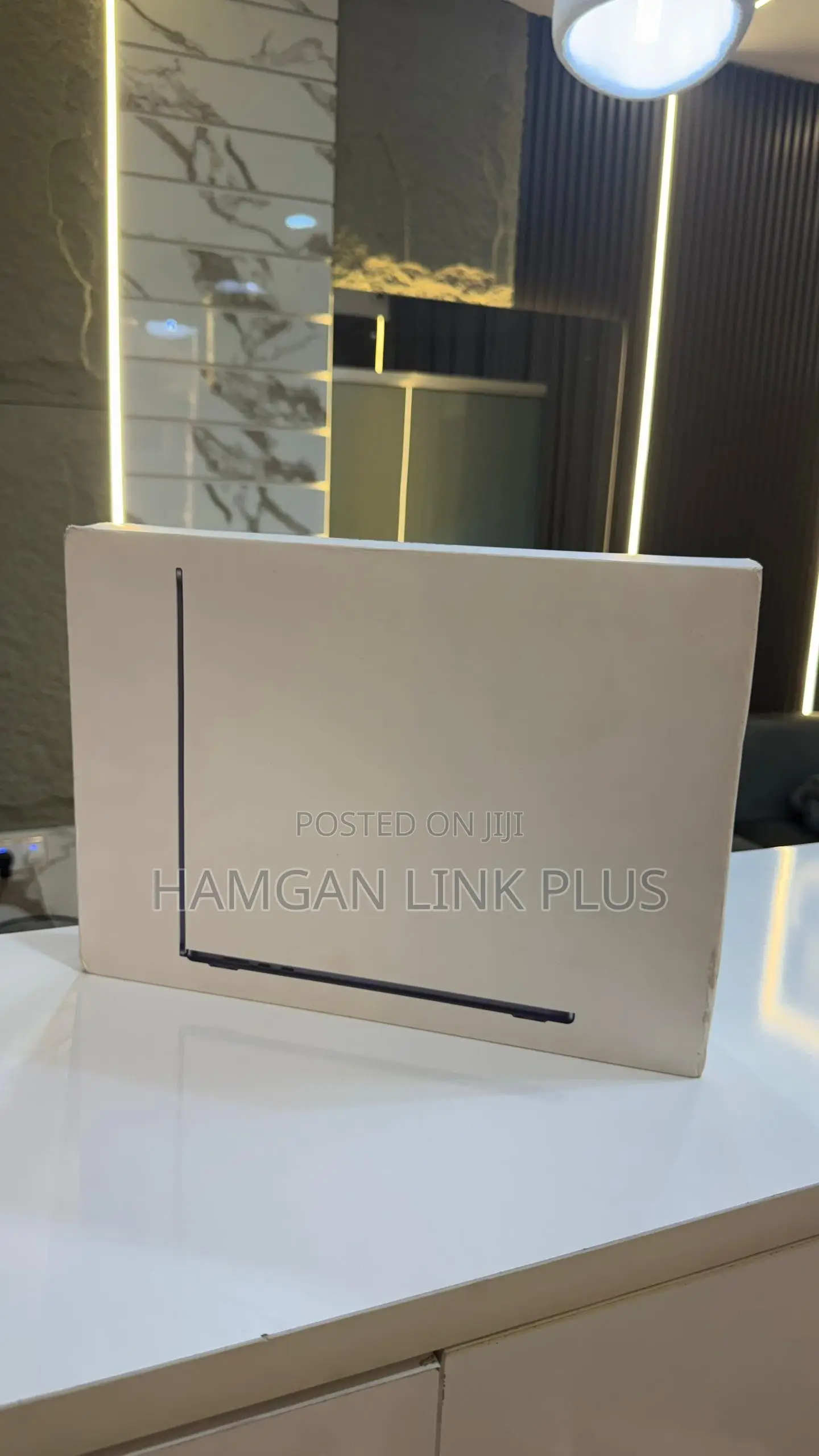 New Laptop Apple MacBook Air 2026 M5 16GB Apple M5 SSD 512GB