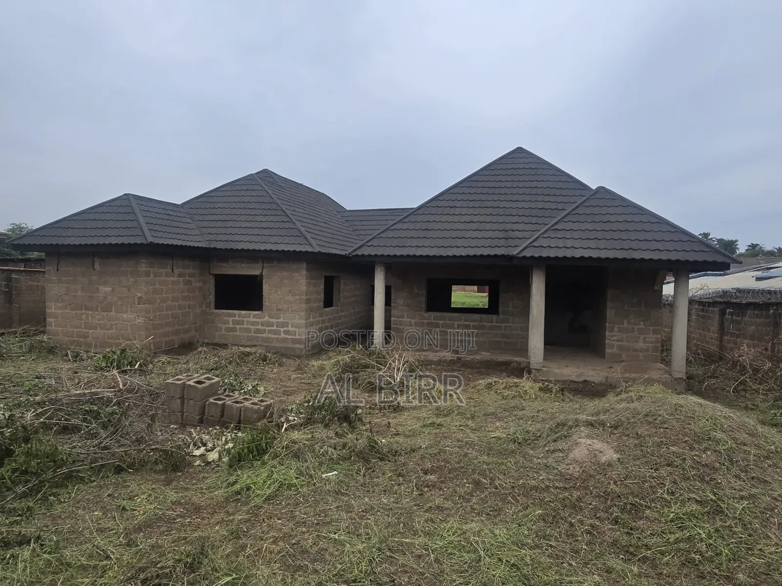 4bdrm Bungalow in Oroki Estate, Osogbo for sale