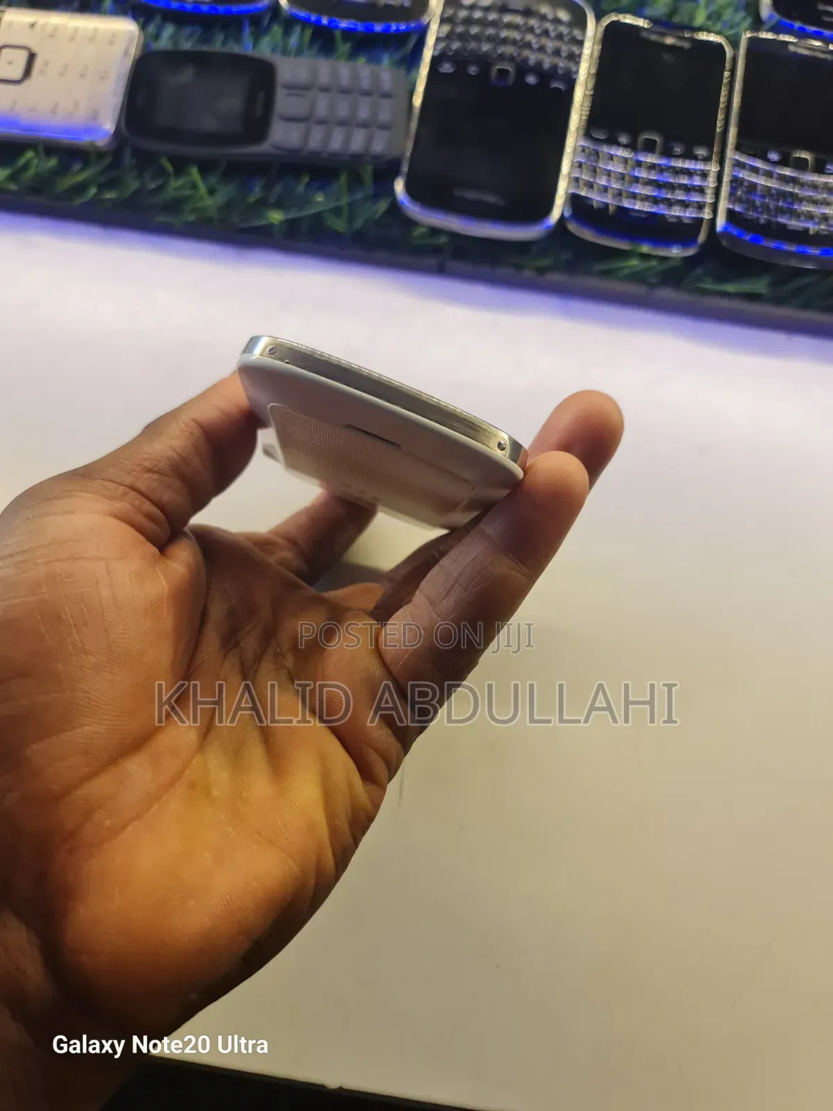 BlackBerry Bold Touch 9900 8 GB White