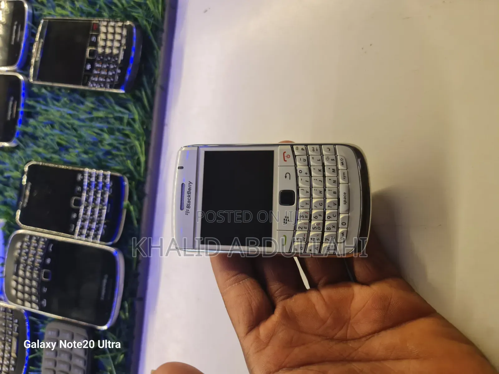 BlackBerry Bold 9700 White