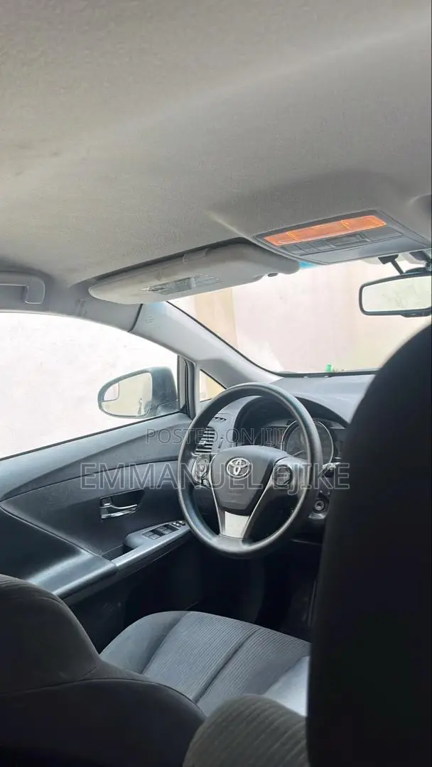 Toyota Venza LE 2016 Black