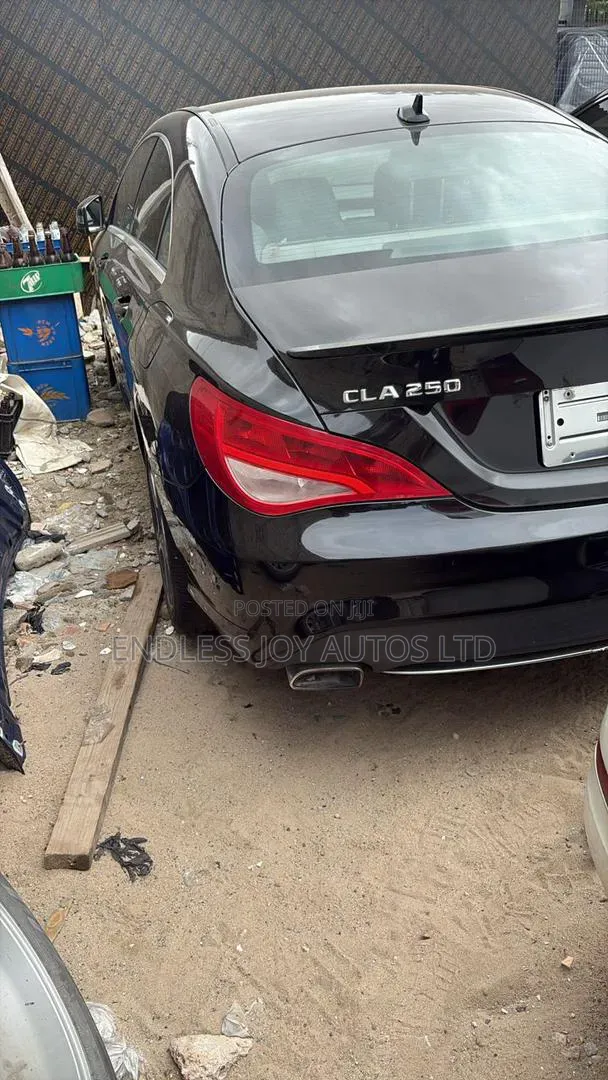 Mercedes-Benz CLA-Class CLA 250 4MATIC Sedan 2014 Black