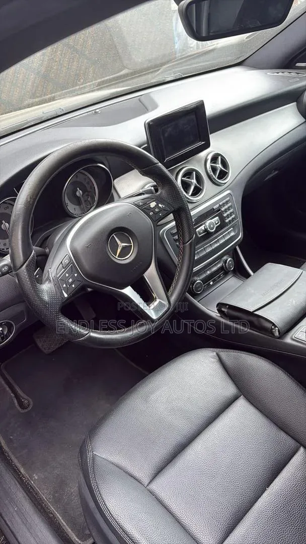Mercedes-Benz CLA-Class CLA 250 4MATIC Sedan 2014 Black