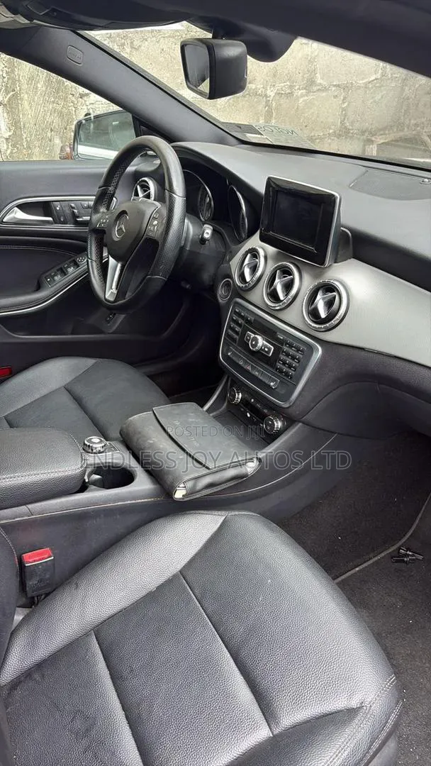 Mercedes-Benz CLA-Class CLA 250 4MATIC Sedan 2014 Black