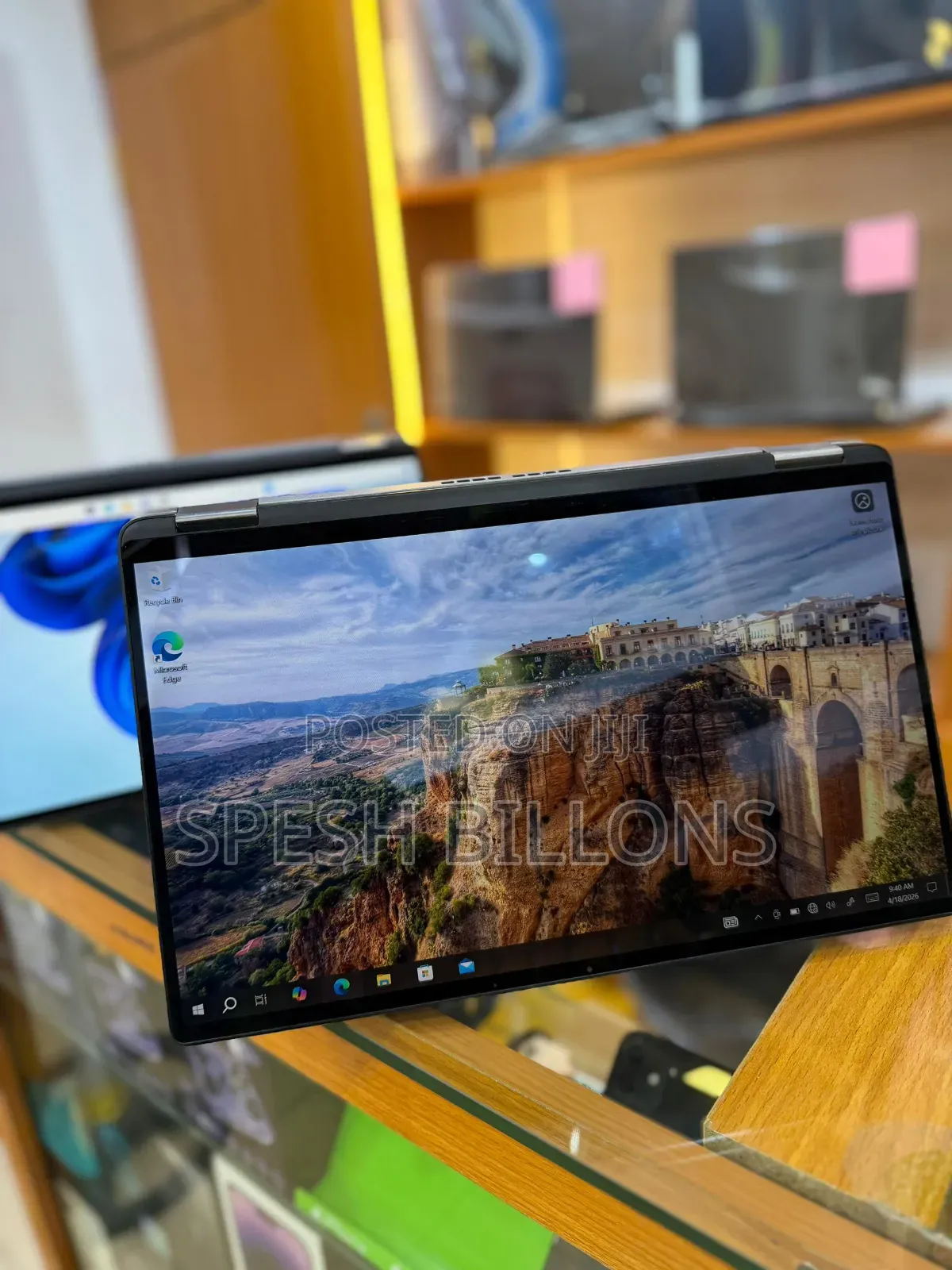 New Laptop Dell Latitude 7400 16GB Intel Core i7 SSD 512GB
