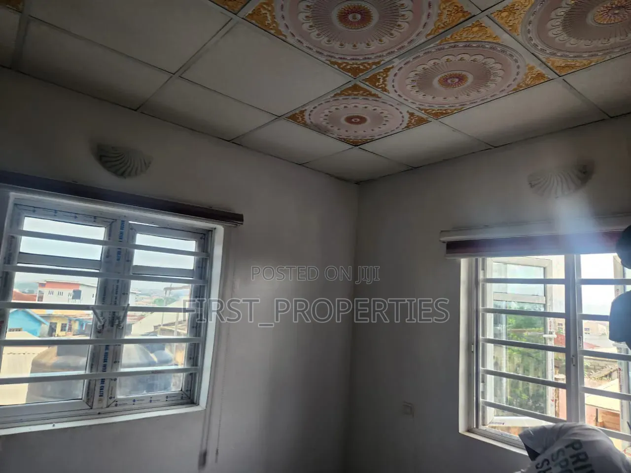 Furnished 14bdrm Block of Flats in Adetokun Estate, Oyo for sale