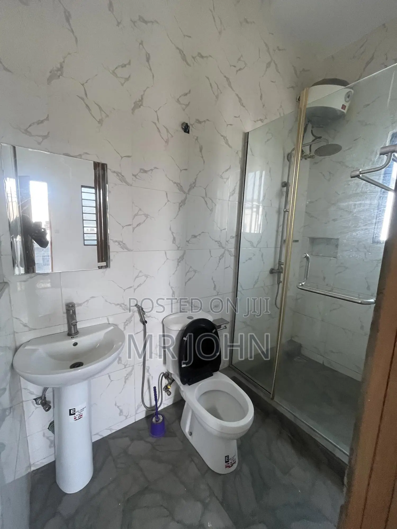 4bdrm Apartment in Lekki Palm City, Ado / Ajah for rent