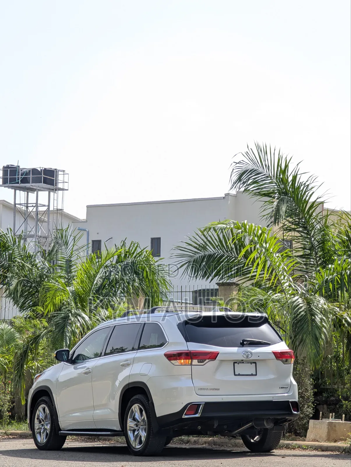 Toyota Highlander Limited 2019 White