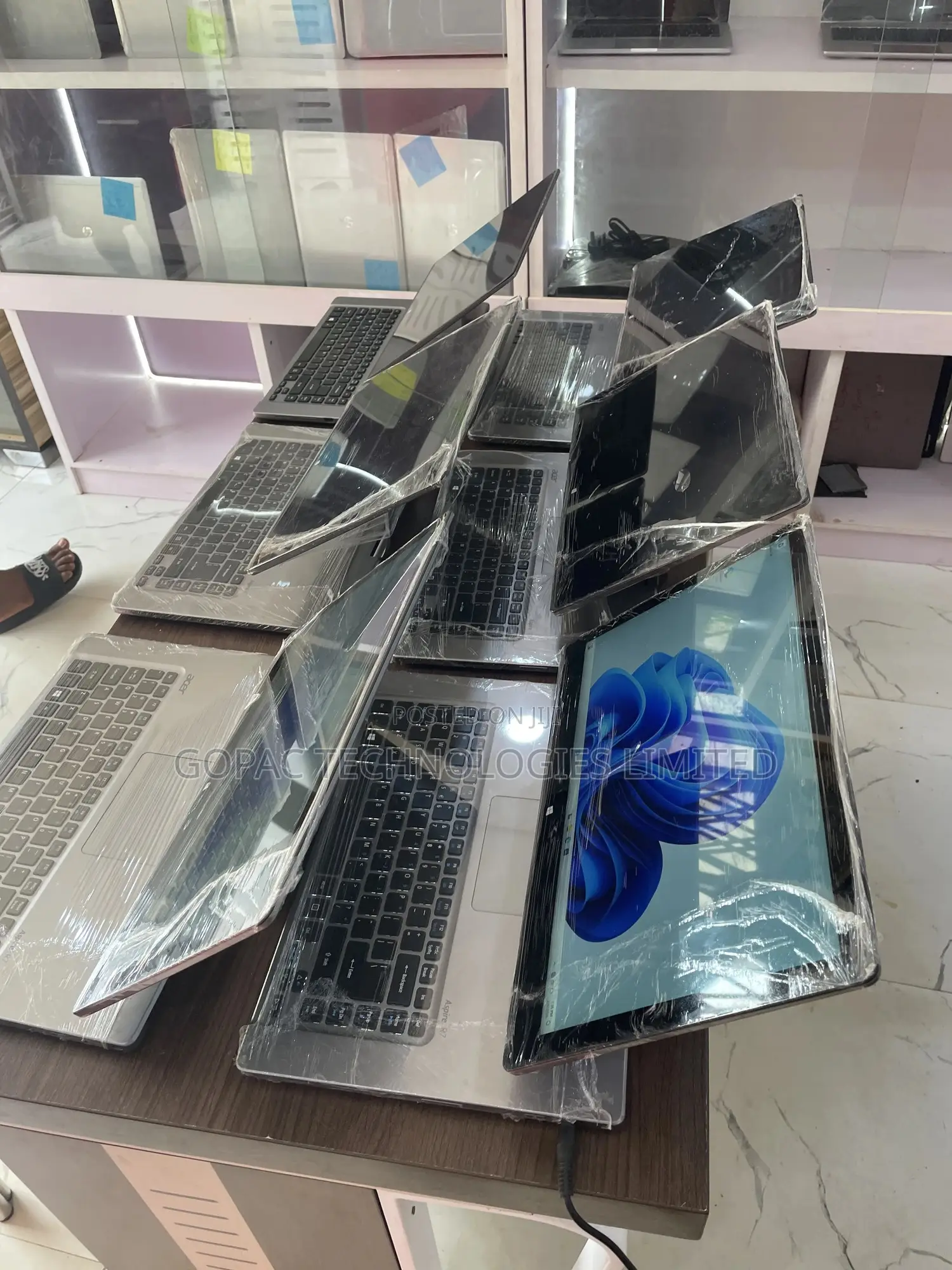 Laptop Acer Aspire R7-572 8GB Intel Core i5 SSD 256GB