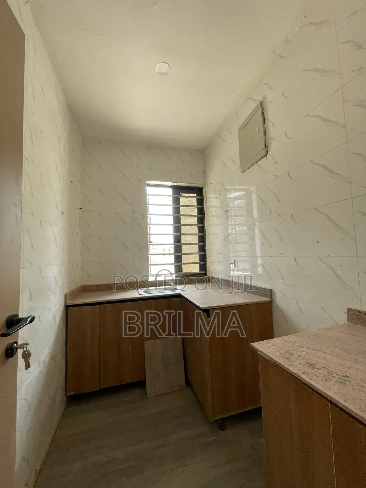 2bdrm Duplex in Life Camp for sale