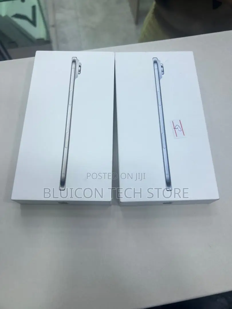 New Apple iPhone Air 256 GB