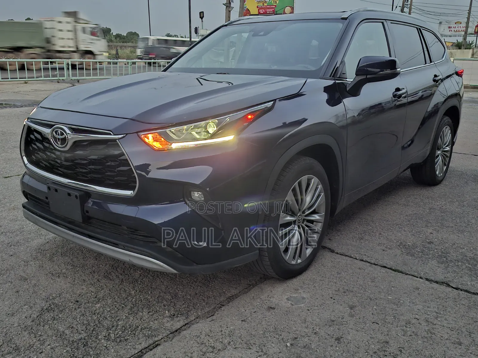 Toyota Highlander Platinum AWD 2020 Blue