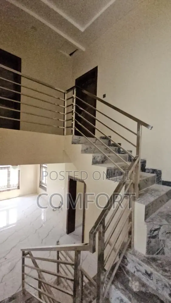 4bdrm Townhouse/Terrace in 4 Bedroom Triplex +, Guzape District