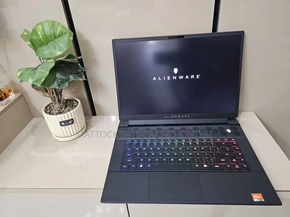 Laptop Dell 32GB AMD Ryzen 9 SSD 1T