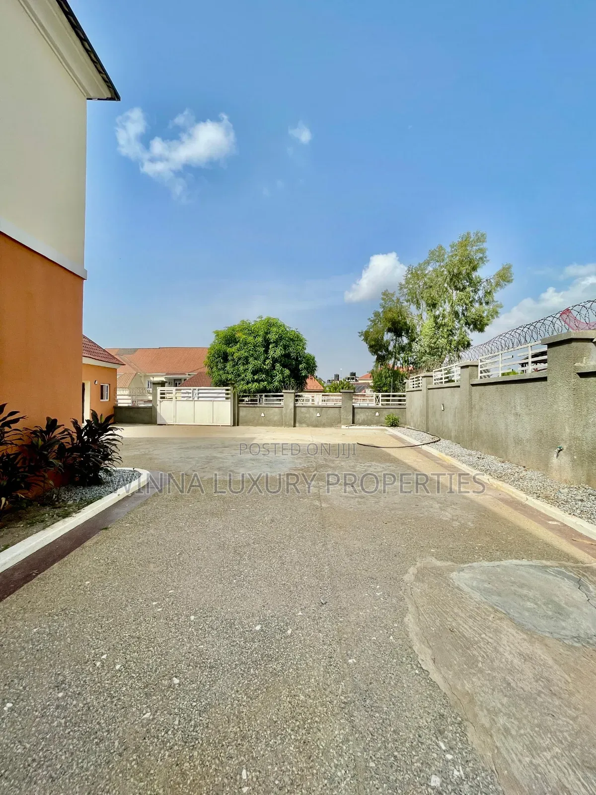 4bdrm Duplex in Naf Valley, Asokoro for rent