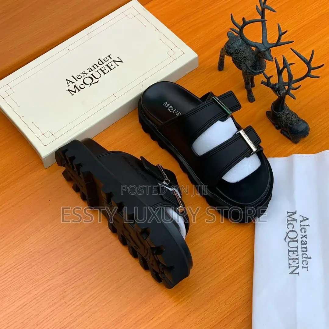 High Quality Luxury Alexander Mc-qeen Pam