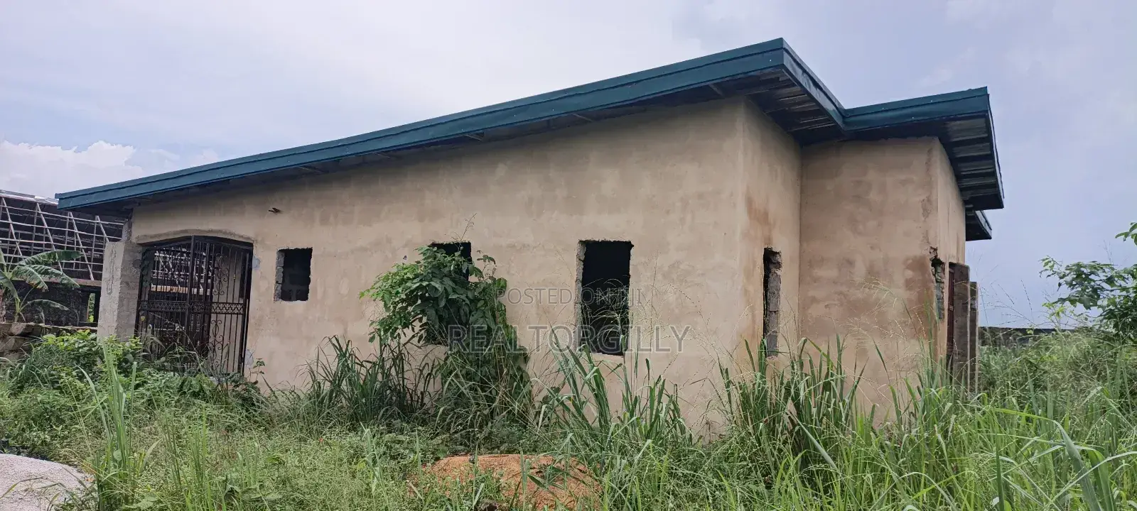 2bdrm House in Winners, Etche for sale