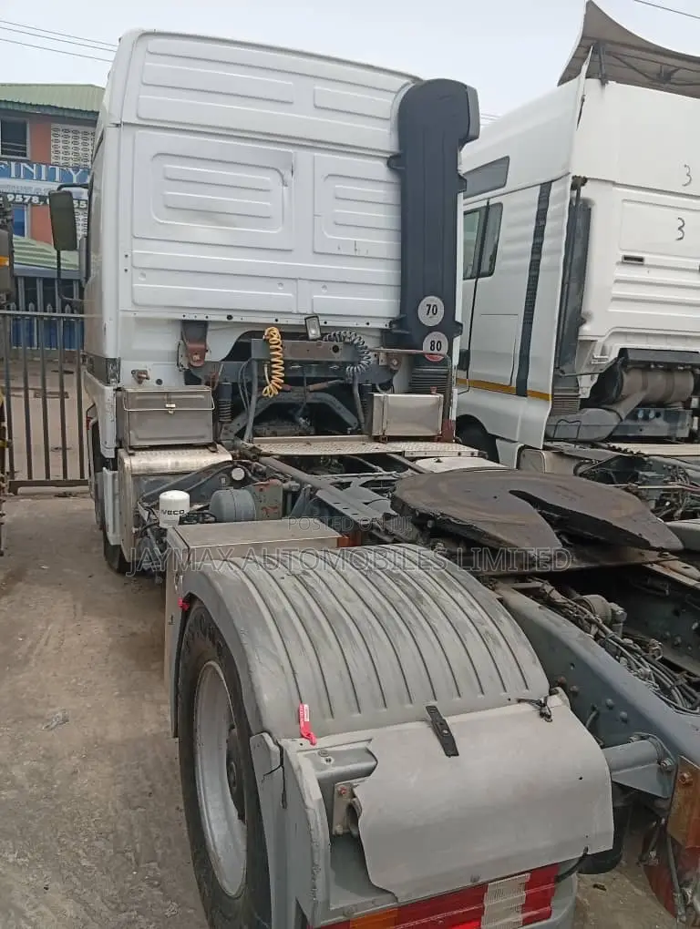 Mercedes Benz Actros Tractor Head