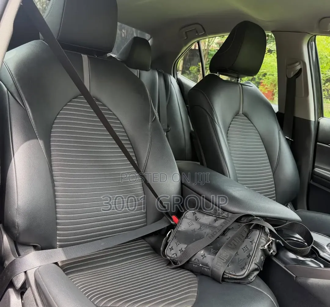 Toyota Camry 2019 Black