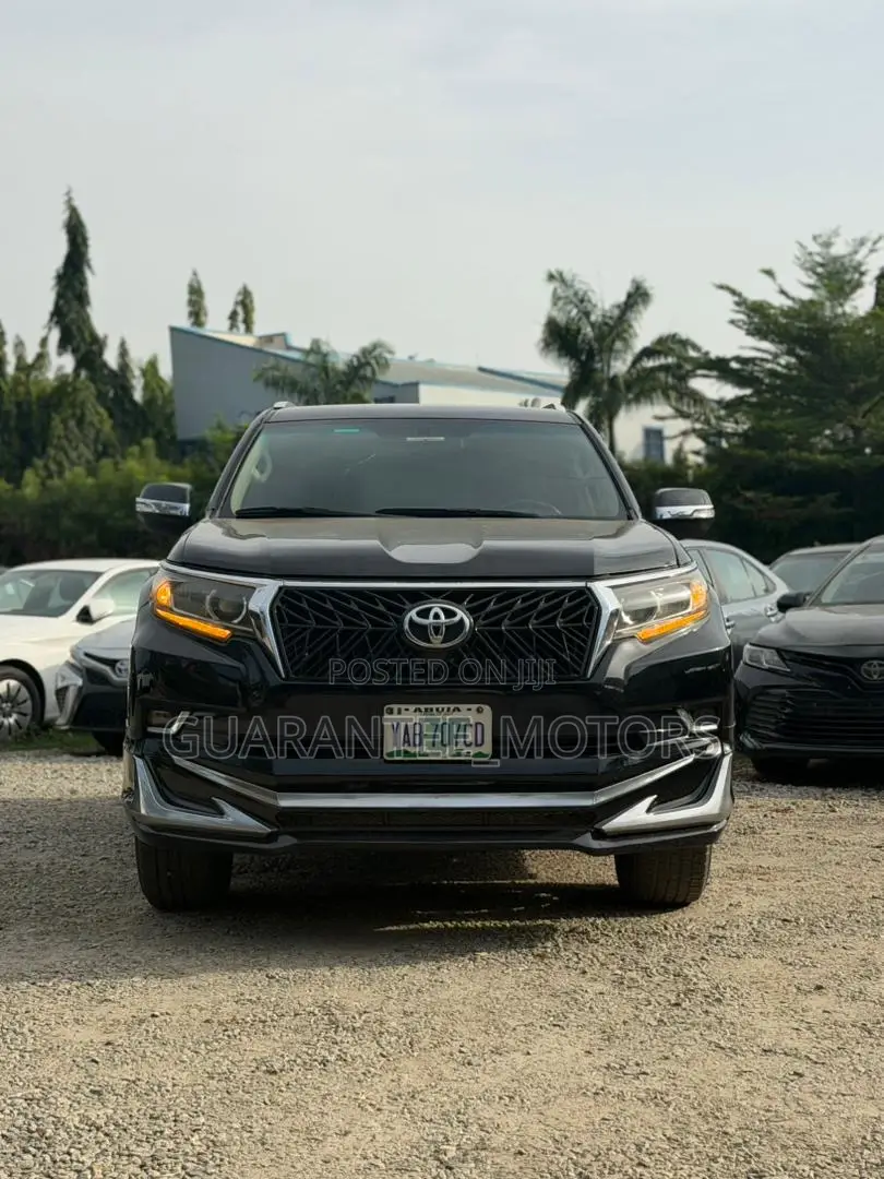 Toyota Land Cruiser Prado 2012 Black