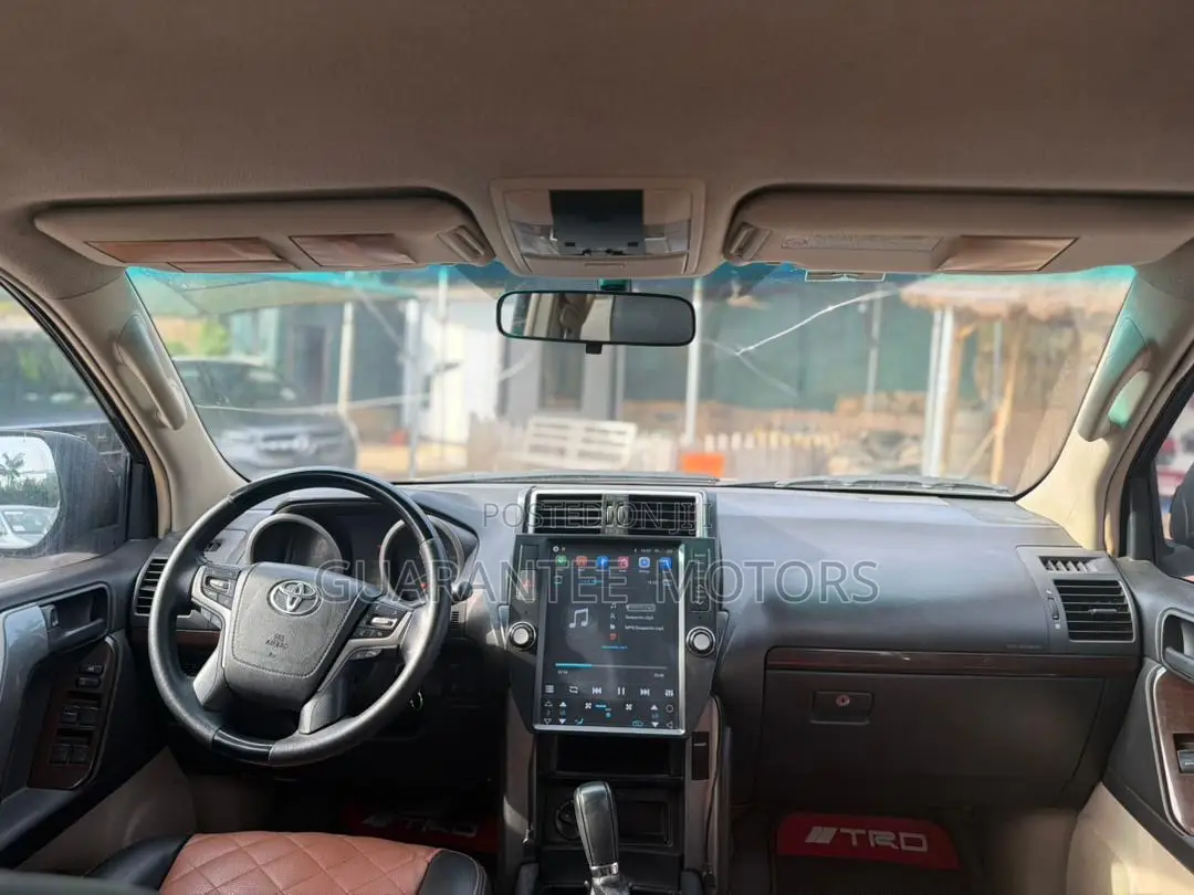 Toyota Land Cruiser Prado 2012 Black