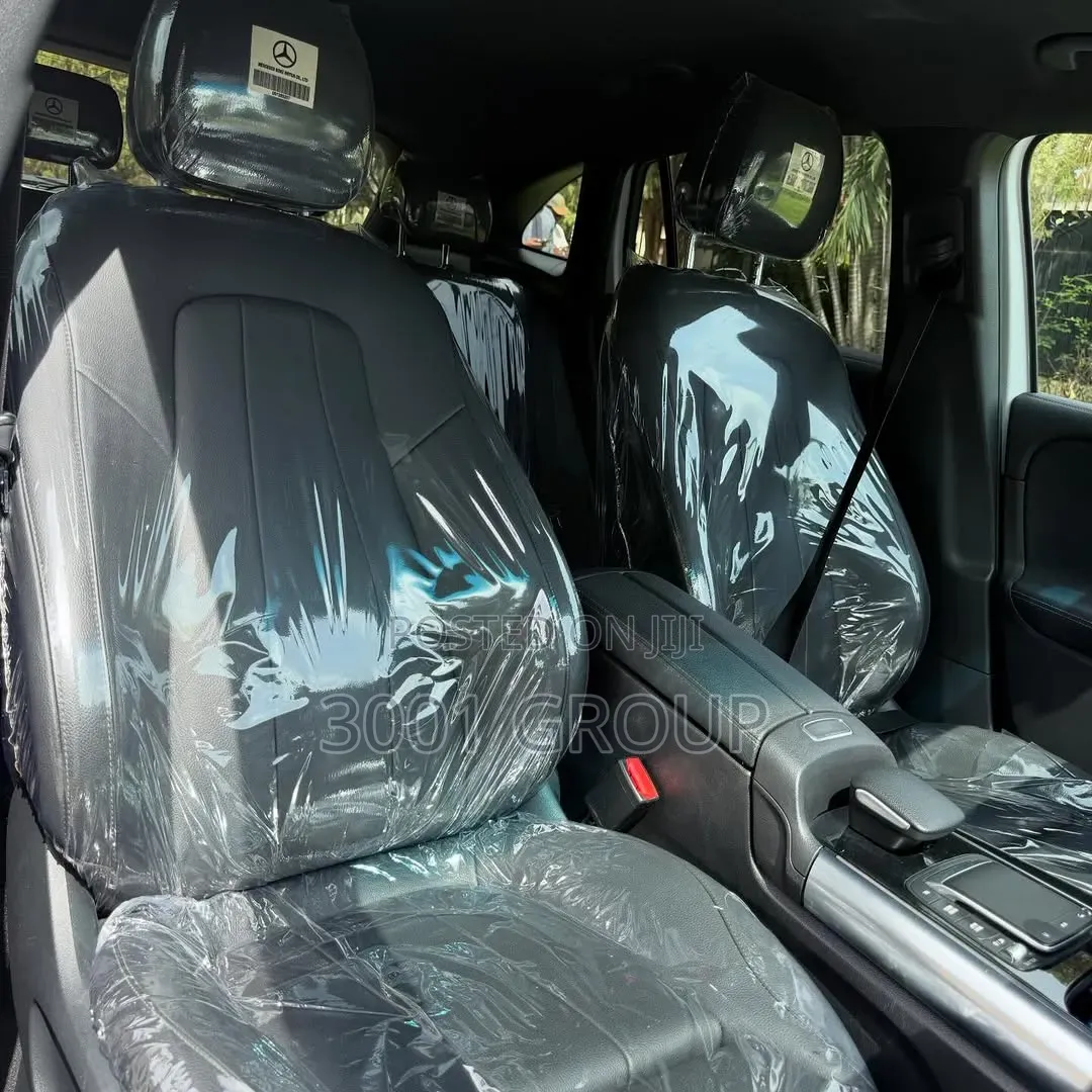 Mercedes-Benz GLA 250 2021 White