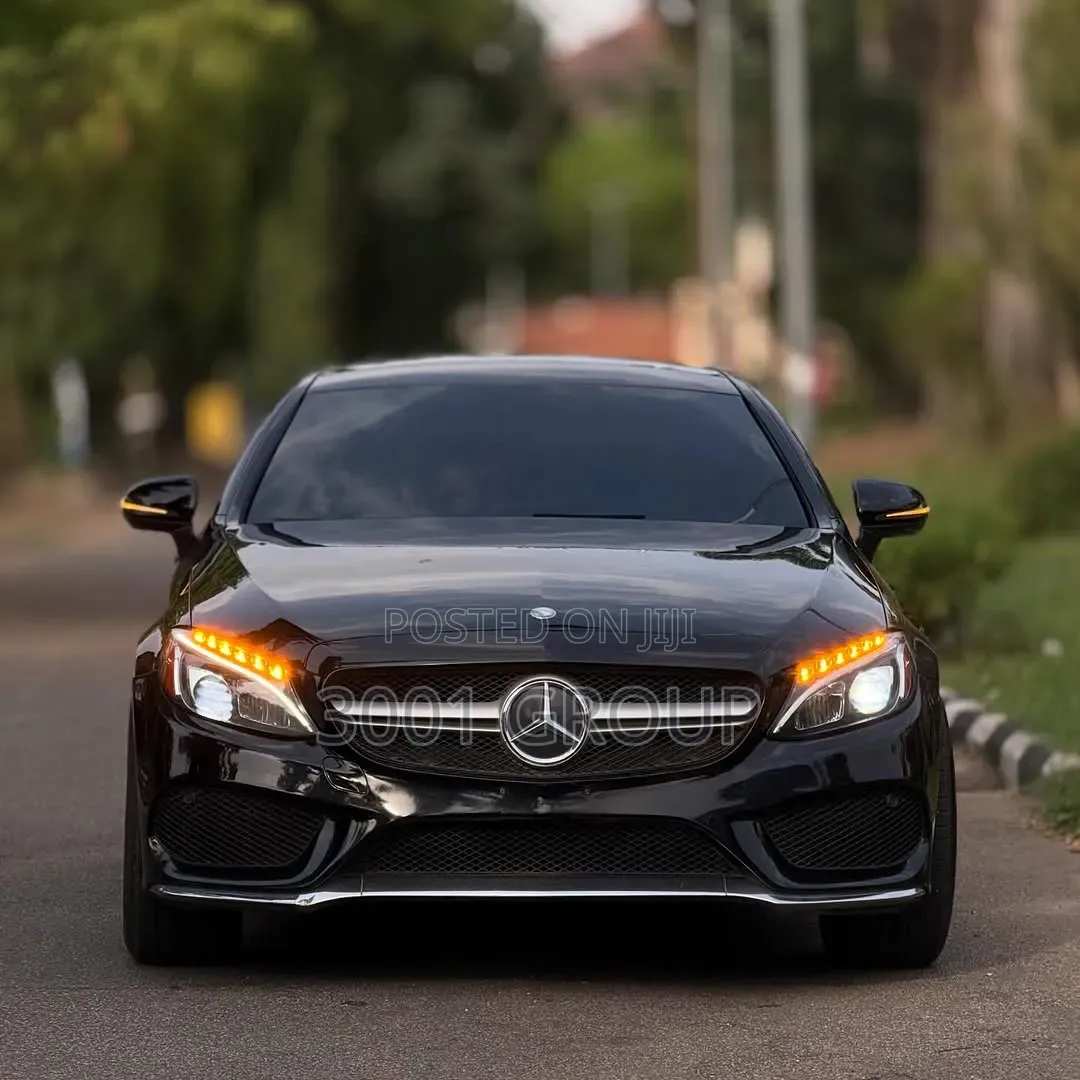 Mercedes-Benz C-Class C 300 (C205) 2016 Black
