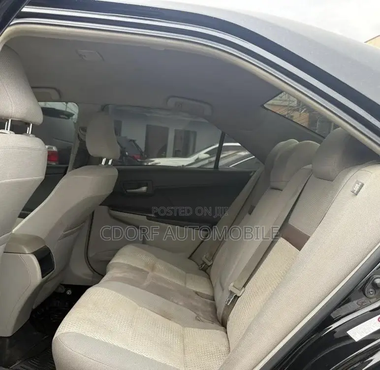Toyota Camry LE 4dr Sedan (2.5L 4cyl 6A) 2013 Black