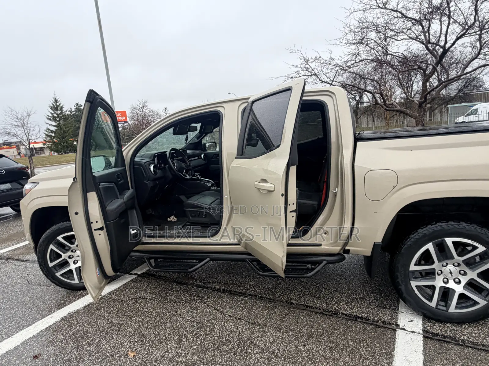 Chevrolet Colorado ZR2 Crew Cab 4WD SB 2024 Gold