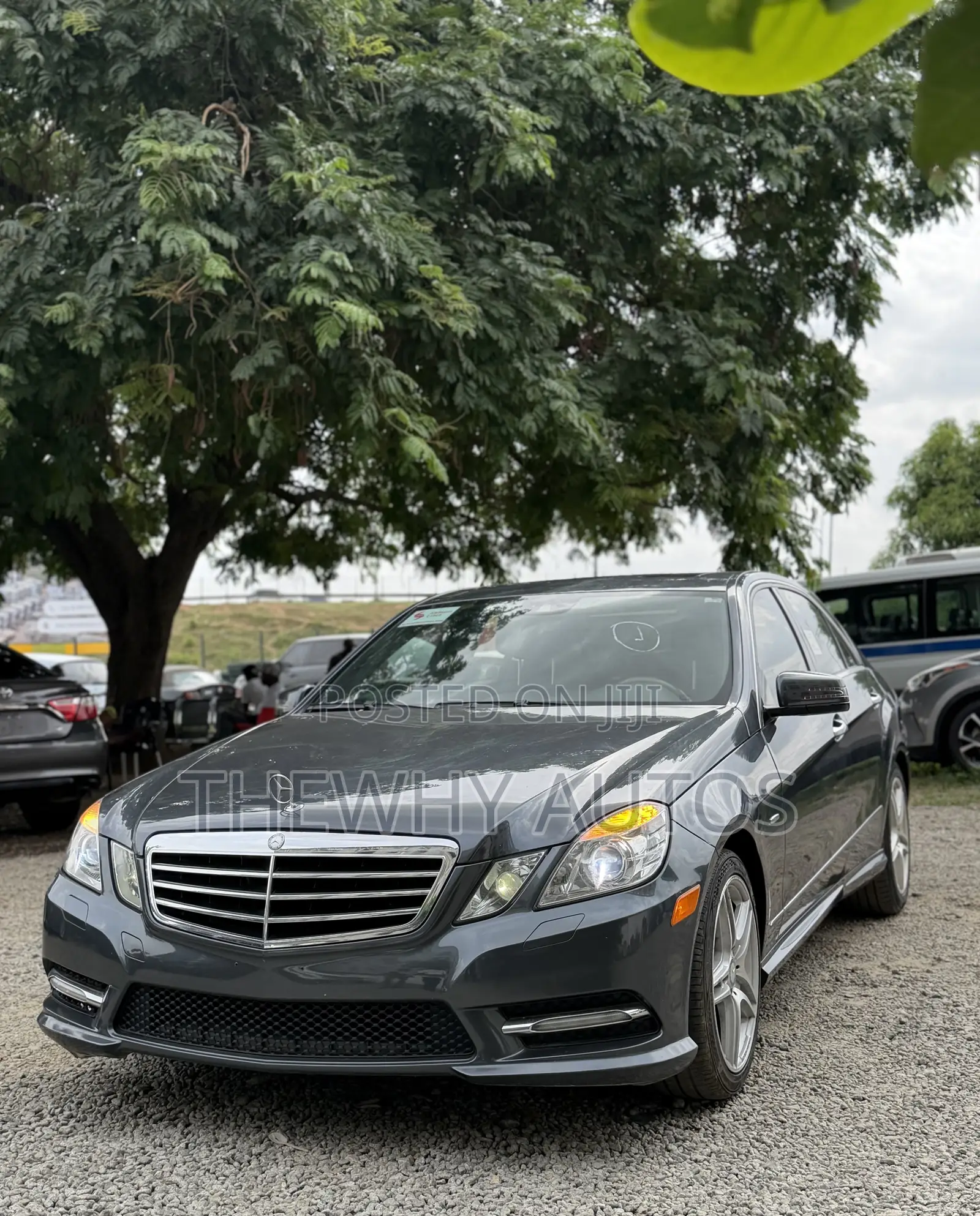 Mercedes-Benz E350 Base 4dr Sedan RWD (3.5L 6cyl 7A) 2012 Gray