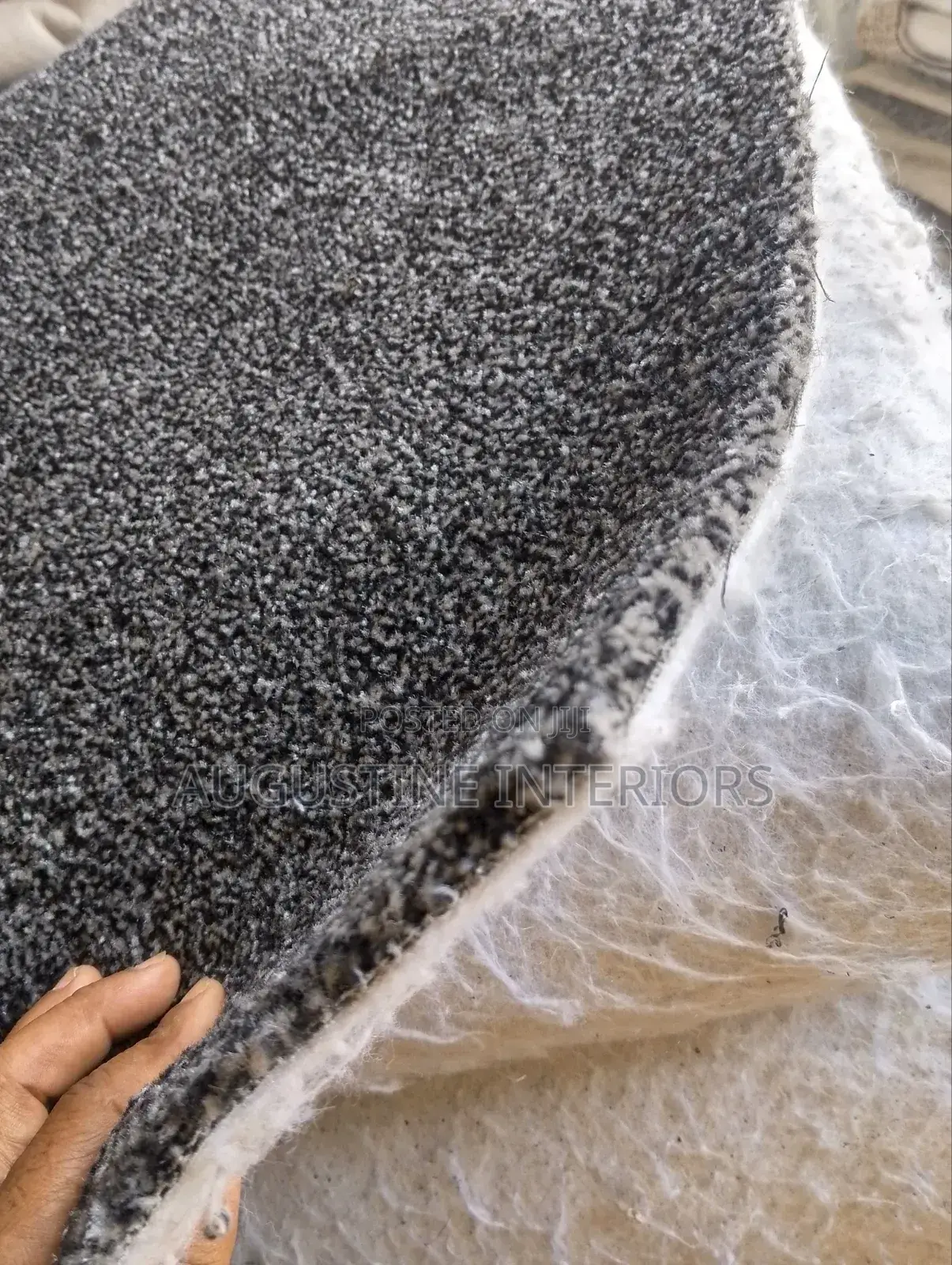 Super Quality Wall to Wall v I P Rug