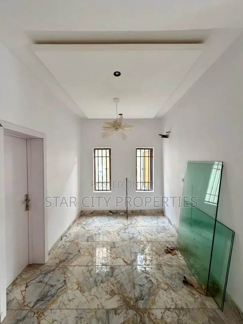 4bdrm Duplex in Magodo for sale