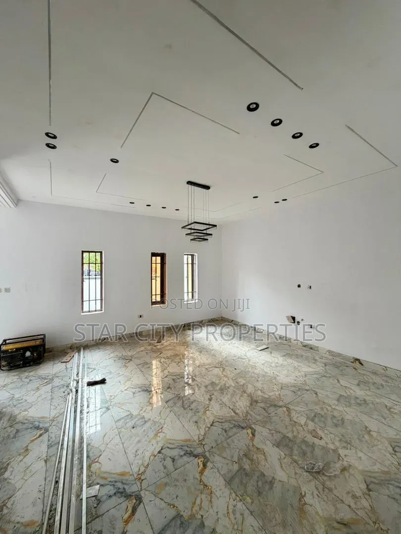 4bdrm Duplex in Magodo for sale