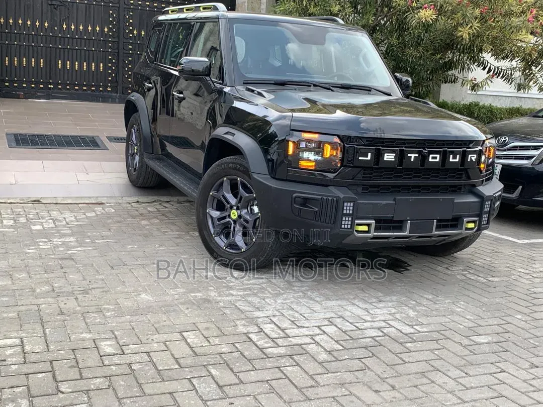 Jetour T2 1.5 Petrol AWD 2025 Black