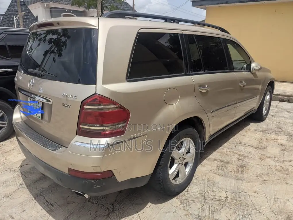 Mercedes-Benz GL-Class GL 450 2008 Gold