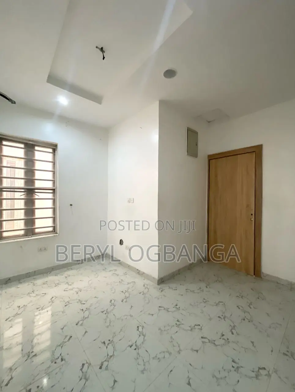 4bdrm Duplex in Lekki Phase 2 for rent