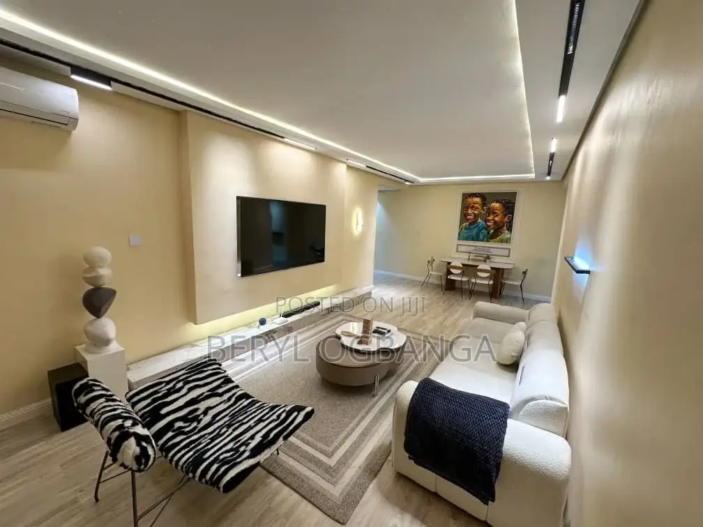 2bdrm Duplex in Banana Island for rent