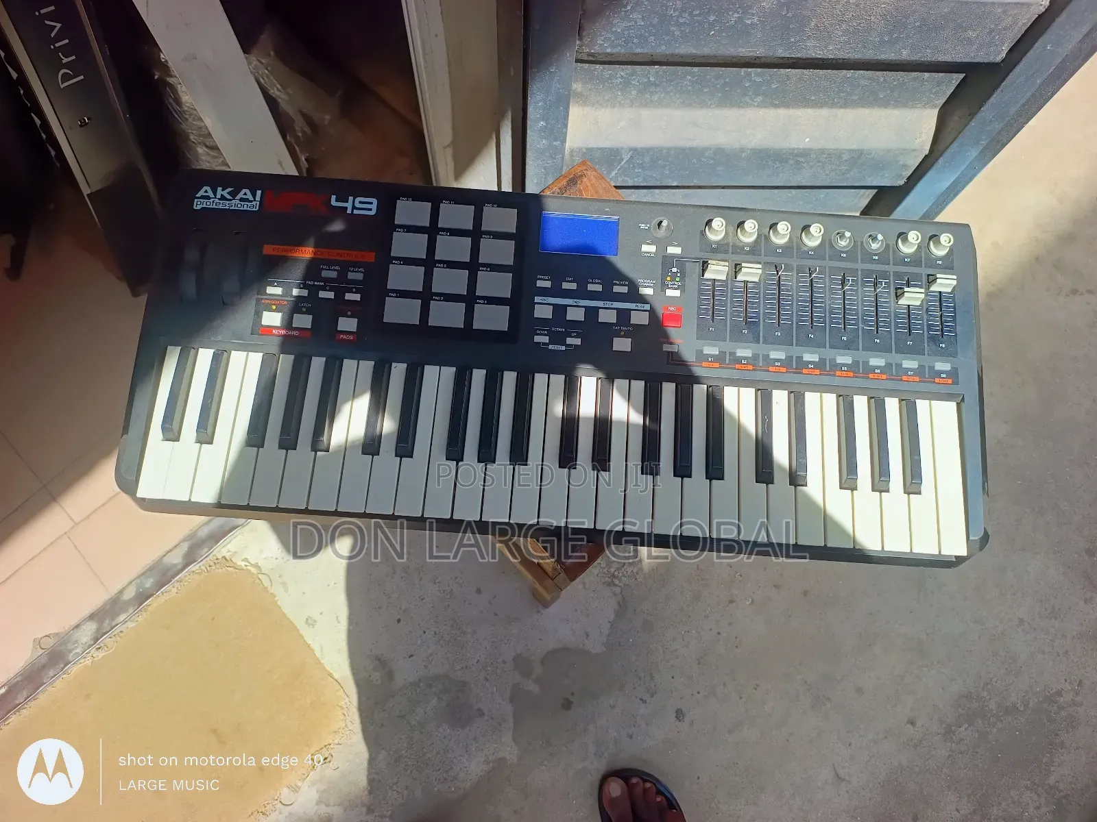 Akai Mpk49 Midi Controller