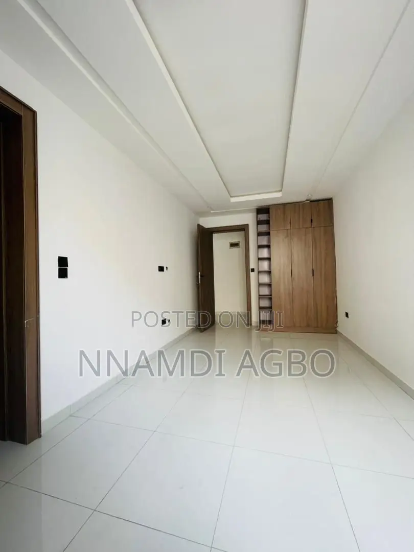 2bdrm Apartment in Ikate for sale