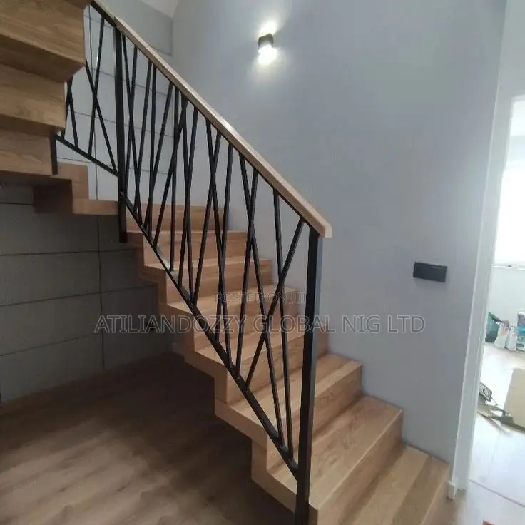 Integrated Wrought Iron Rails Design With Wood Cupping