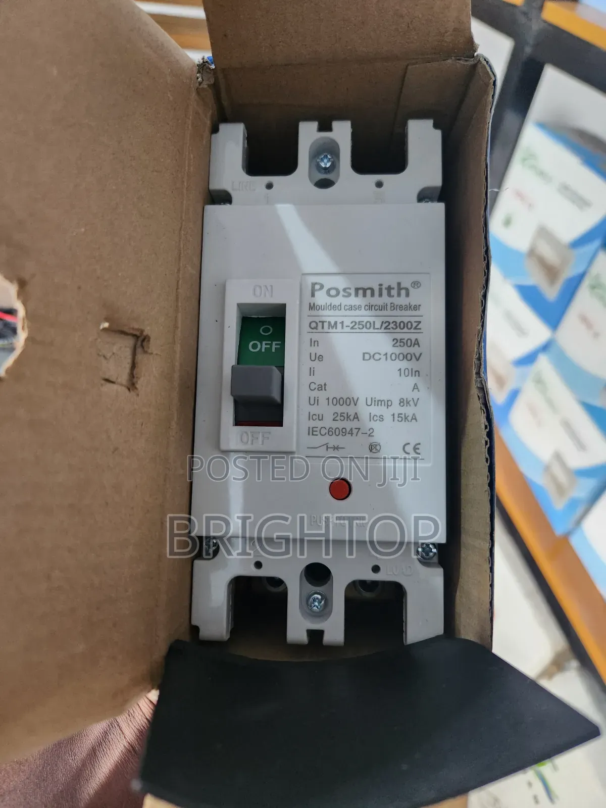 Breaker 250a McCb Solar Dc Molded Case Circuit Breaker