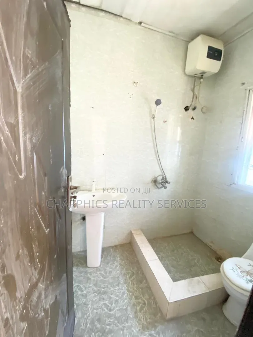 2bdrm Apartment in Ikate for rent