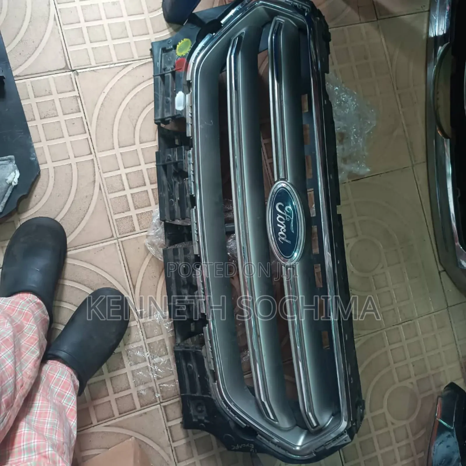 Front Grill Ford Escape 2015/2016/2017