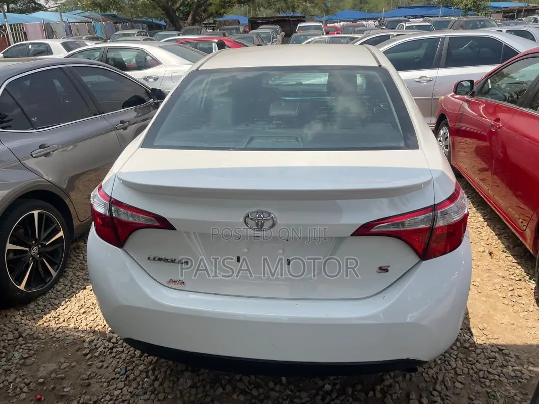 Toyota Corolla S 4dr Sedan (1.8L 4cyl CVT) 2016 White