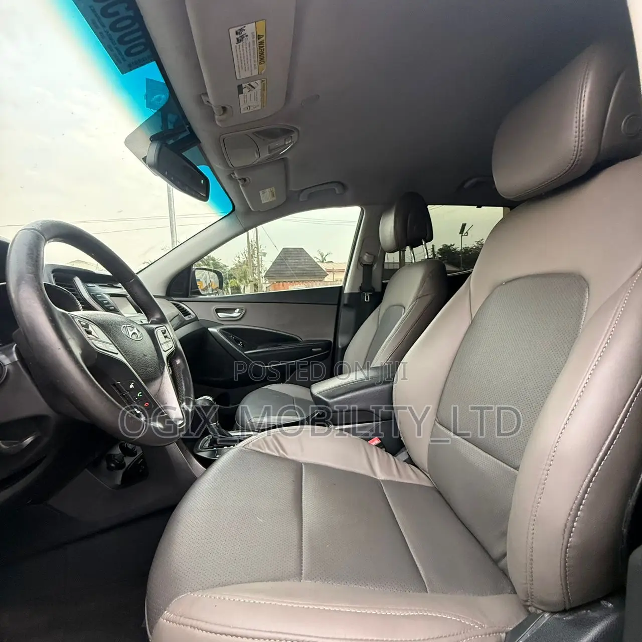 Hyundai Santa Fe 2014 Black