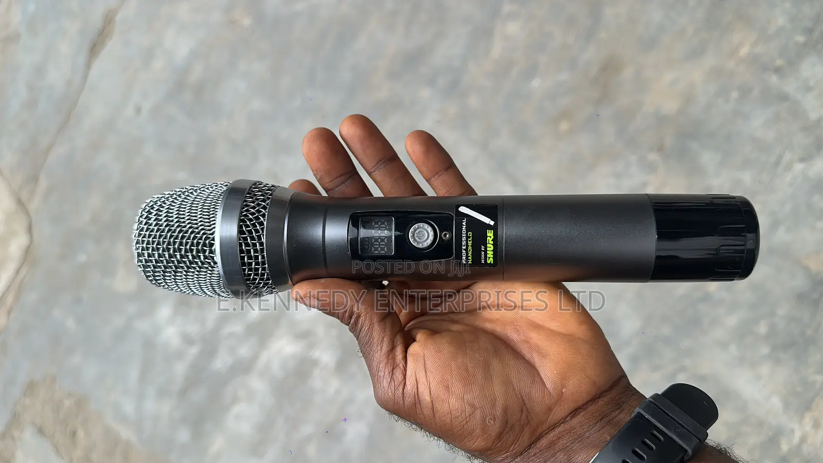 Shure GST-1 Wireless Microphone
