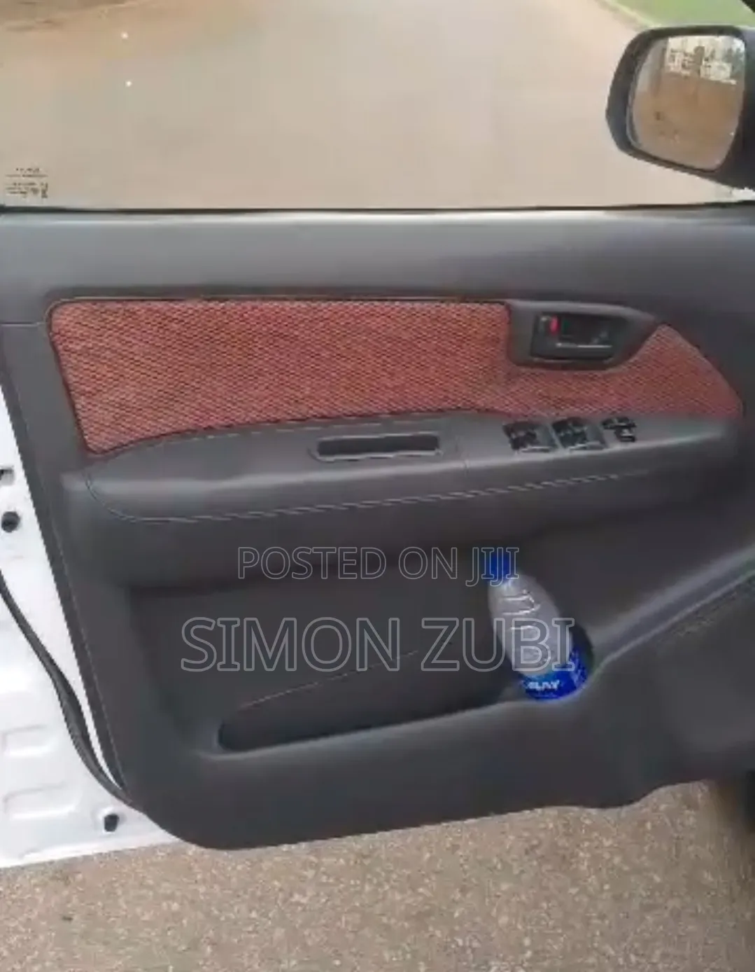Toyota Hilux SR5 4x4 2015 White
